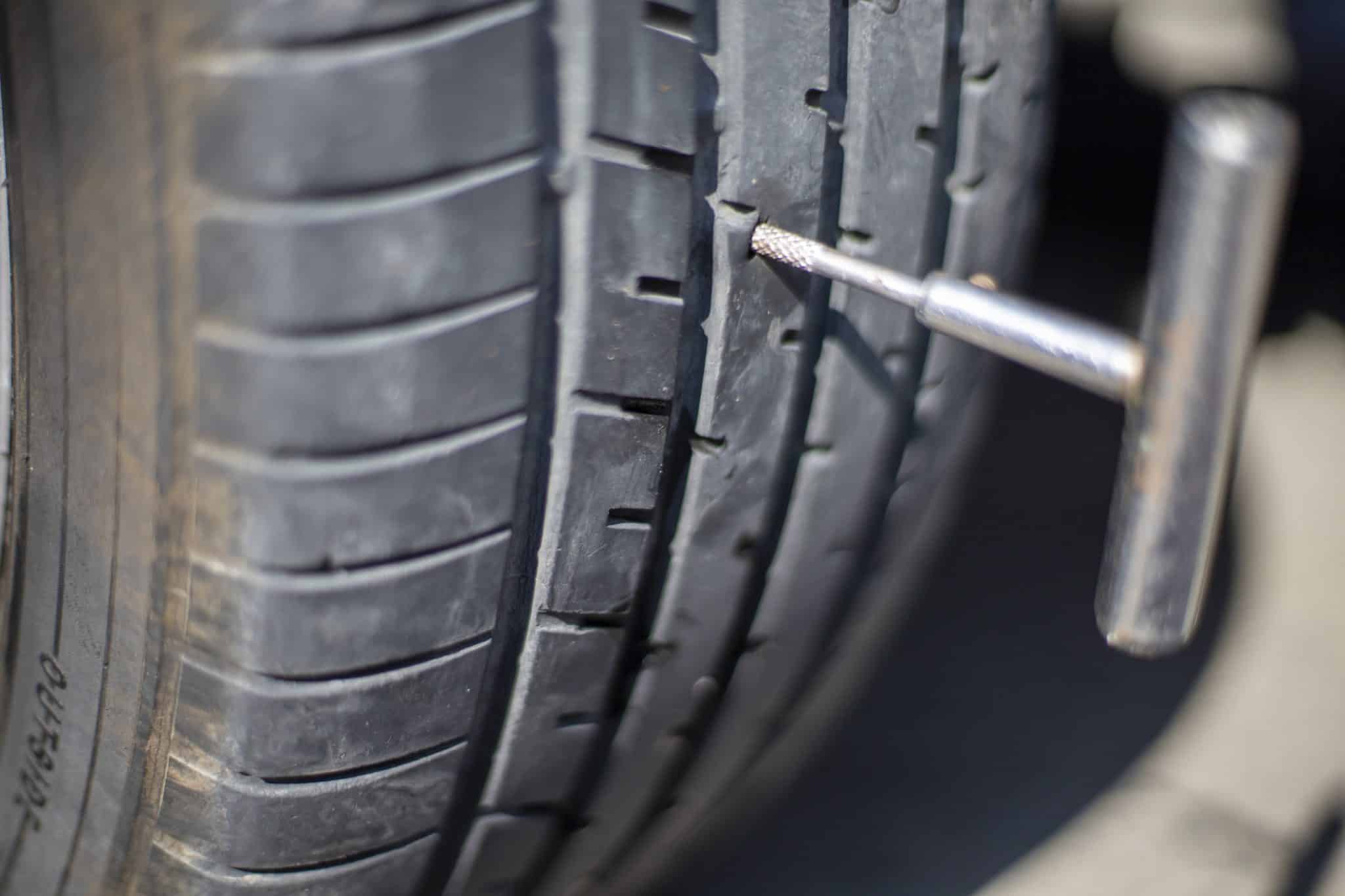 Comment réparer un pneu avec une mèche ? Team Auto Passion