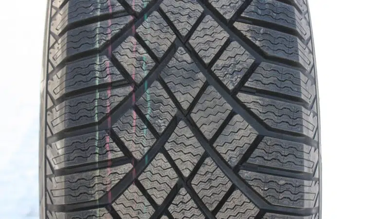 pneus Bridgestone BLIZZAK LM25