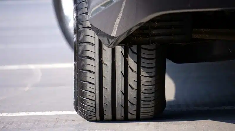 Comment prolonger la durée de vie de vos pneus de voiture