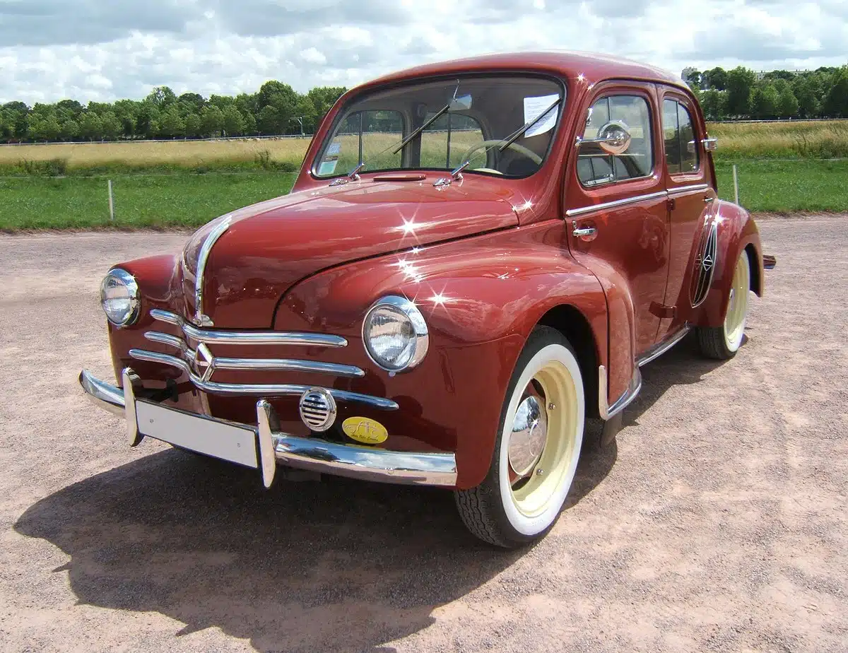 Renault 4 CV