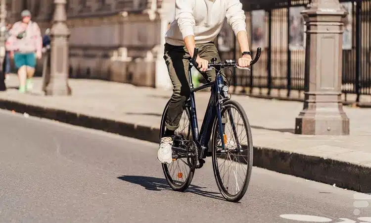 Vélos électriques ultra-rapides : êtes-vous prêt pour la révolution urbaine à 60 km/h ?
