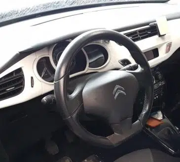 Voyant de service allumé Citroën C3 pourquoi