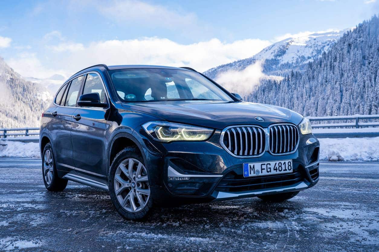 véhicule SUV voiture achat concessionnaire